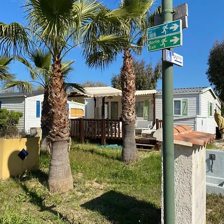 Mobile-home Dans Camping 4 Etoiles Les Pins Maritime Campingplads *